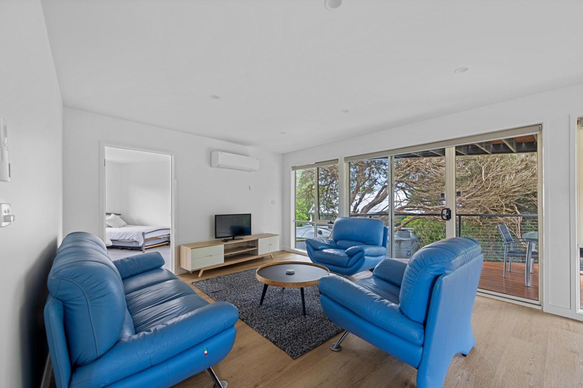 Sandy Point Beach Escape 2 Bedroom Apartment Exterior photo